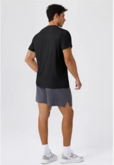 Stride Seamless Tee